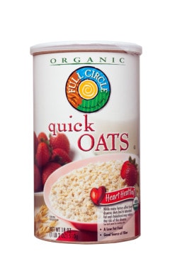 Round box of Organic Full Circle Quick Oats against a white background. This cereal is distributed by Topco Associates LLC.